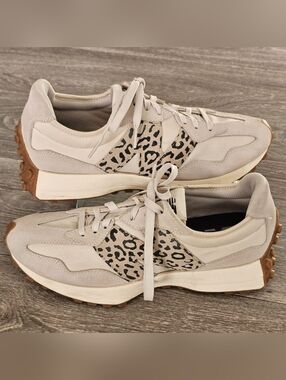 New Balance 327 men's US 10.5 Beige Sea Salt Leopard Print Pantera Sneakers